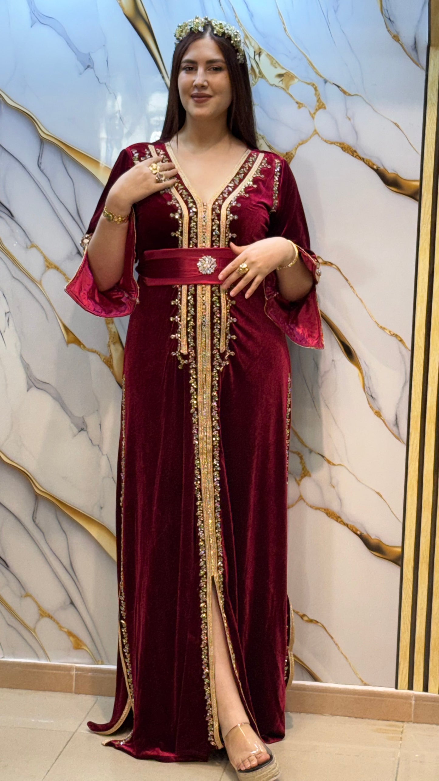 قفطان عصري أنيق